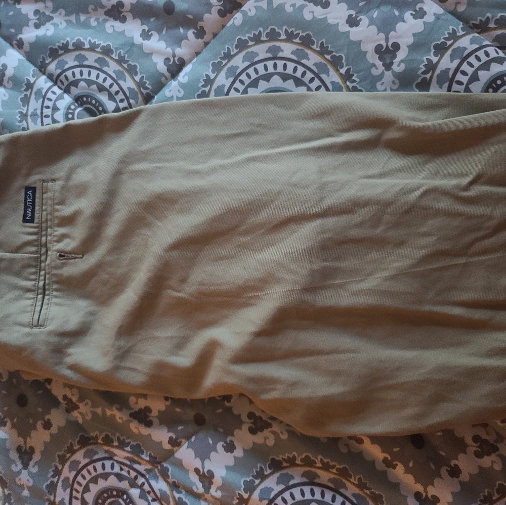 Men's khaki pants